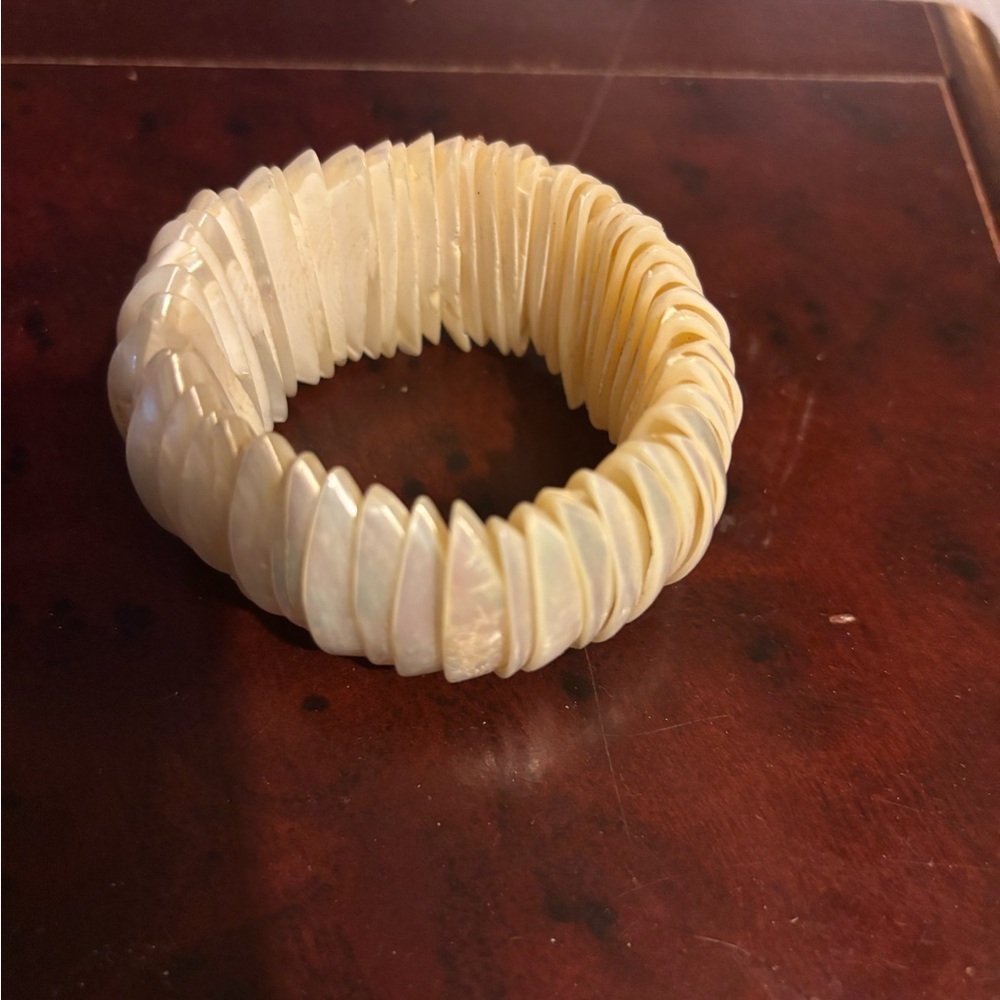 Mother of Pearl bangle